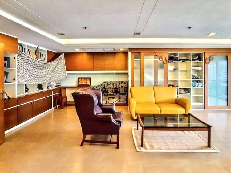 ตกแต่งครบ อื่นๆ 290 ตร.ม. 4 ห้องนอน 3 ห้องน้ำ คอนโดสำหรับ ขายใน คลองเตยเหนือ รูปที่ 4