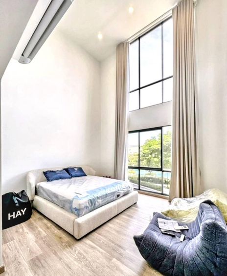 ตกแต่งครบ Sansiri 250 ตร.ม. 3 ห้องนอน 3 ห้องน้ำ ทาวน์เฮาส์สำหรับ ขายใน บางโพงพาง รูปที่ 3