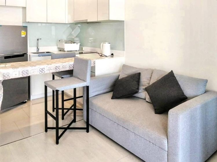 ตกแต่งครบ Grand Unity Development 43 ตร.ม. 1 ห้องนอน 1 ห้องน้ำ คอนโดสำหรับ ขาย & เช่าใน จันทรเกษม รูปที่ 2