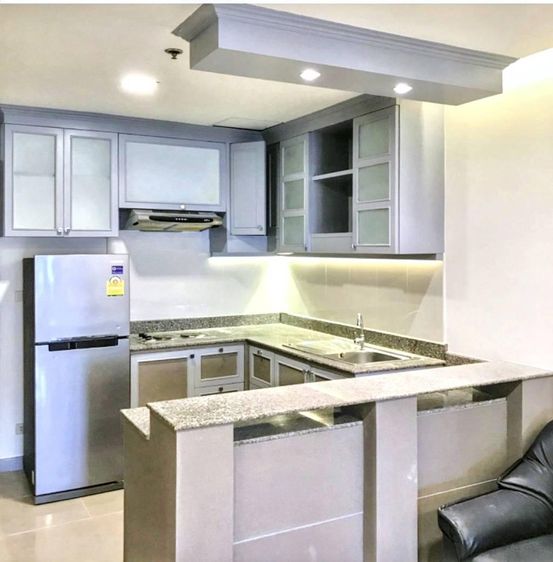 ตกแต่งครบ อื่นๆ 68 ตร.ม. 1 ห้องนอน 1 ห้องน้ำ คอนโดสำหรับ ขายใน สีลม รูปที่ 4