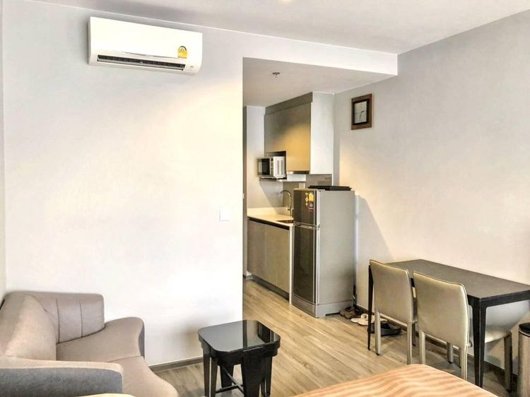 ตกแต่งครบ Ananda Development 31 ตร.ม. 1 ห้องนอน 1 ห้องน้ำ คอนโดสำหรับ ขายใน ถนนพญาไท รูปที่ 2