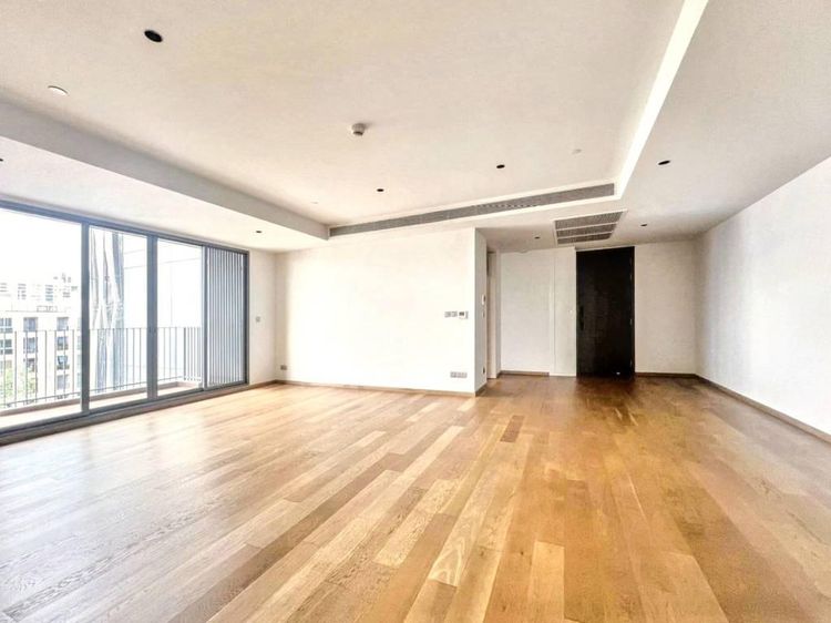 อื่นๆ 2 ห้องนอน 127 ตร.ม ที่ สุพรีม เลเจ้นด์