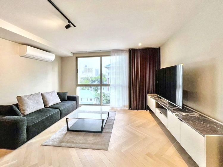 ตกแต่งครบ อื่นๆ 69 ตร.ม. 2 ห้องนอน 2 ห้องน้ำ คอนโดสำหรับ ขายใน คลองตันเหนือ