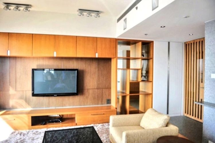 ตกแต่งครบ อื่นๆ 194 ตร.ม. 3 ห้องนอน 5 ห้องน้ำ คอนโดสำหรับ ขายใน ทุ่งมหาเมฆ รูปที่ 2