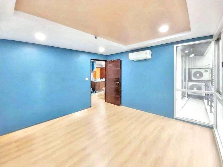 ตกแต่งครบ อื่นๆ 161 ตร.ม. 5 ห้องนอน 3 ห้องน้ำ คอนโดสำหรับ ขายใน ช่องนนทรี รูปที่ 4