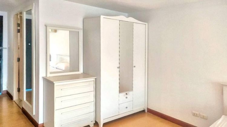 ตกแต่งครบ อื่นๆ 35 ตร.ม. สตูดิโอ 1 ห้องน้ำ คอนโดสำหรับ ขายใน คลองตันเหนือ รูปที่ 2