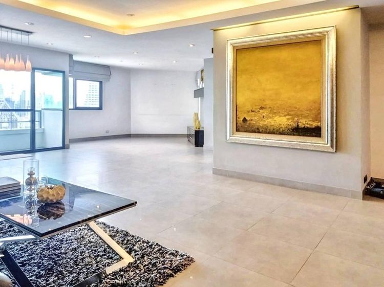 ตกแต่งครบ อื่นๆ 230 ตร.ม. 3 ห้องนอน 3 ห้องน้ำ คอนโดสำหรับ ขายใน ทุ่งมหาเมฆ รูปที่ 4