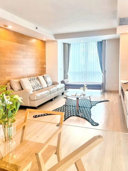 ตกแต่งครบ อื่นๆ 112 ตร.ม. 2 ห้องนอน 2 ห้องน้ำ คอนโดสำหรับ ขายใน ลุมพินี