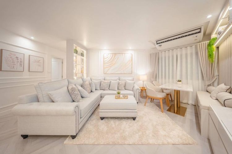 99 ตร.ม. 3 ห้องนอน 3 ห้องน้ำ คอนโดสำหรับ ขายใน ช่องนนทรี