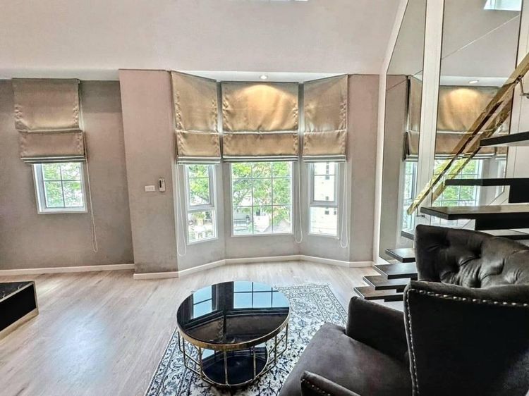 ตกแต่งครบ อื่นๆ 180 ตร.ม. 3 ห้องนอน 3 ห้องน้ำ ทาวน์เฮาส์สำหรับ ขายใน หัวหมาก รูปที่ 3