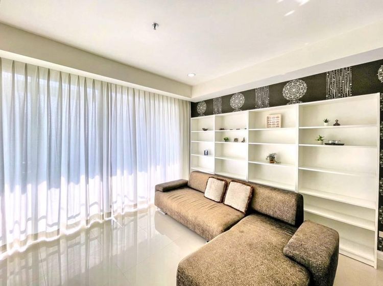 ตกแต่งครบ อื่นๆ 77 ตร.ม. 1 ห้องนอน 1 ห้องน้ำ คอนโดสำหรับ ขายใน ลุมพินี