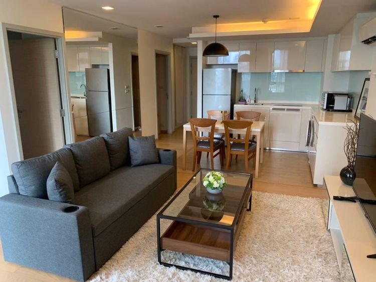 ตกแต่งครบ อื่นๆ 39 ตร.ม. 1 ห้องนอน 1 ห้องน้ำ คอนโดสำหรับ ขายใน คลองตันเหนือ