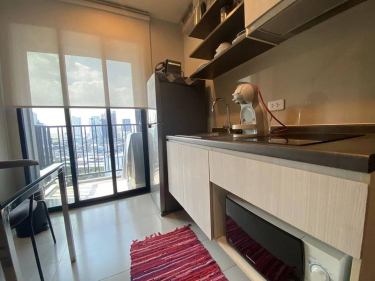 ตกแต่งครบ Sansiri 30 ตร.ม. 1 ห้องนอน 1 ห้องน้ำ คอนโดสำหรับ ขาย &amp; เช่าใน พระโขนง รูปที่ 3