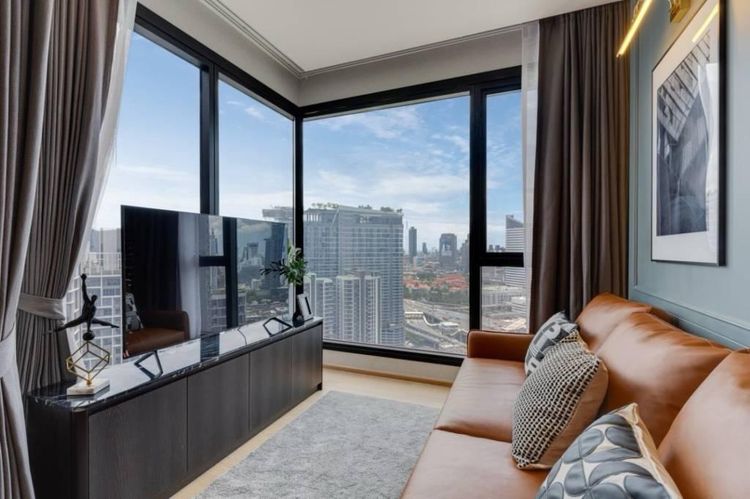 ตกแต่งครบ Ananda Development 92 ตร.ม. 2 ห้องนอน 2 ห้องน้ำ คอนโดสำหรับ ขายใน ดินแดง