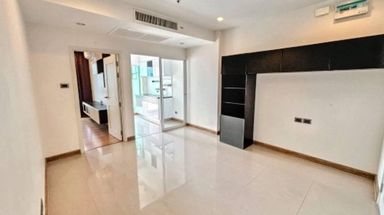 42 ตร.ม. 1 ห้องนอน 1 ห้องน้ำ คอนโดสำหรับ ขายใน ห้วยขวาง