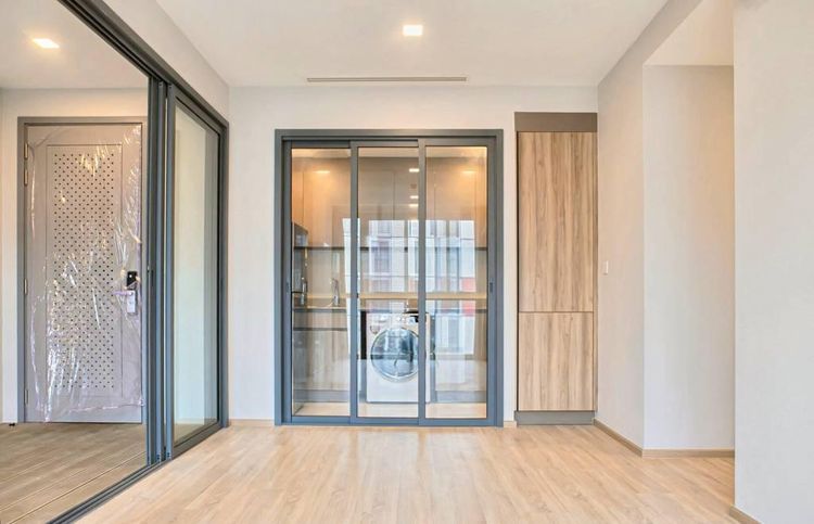 ตกแต่งครบ Sansiri 65 ตร.ม. 2 ห้องนอน 2 ห้องน้ำ คอนโดสำหรับ ขายใน คลองตันเหนือ