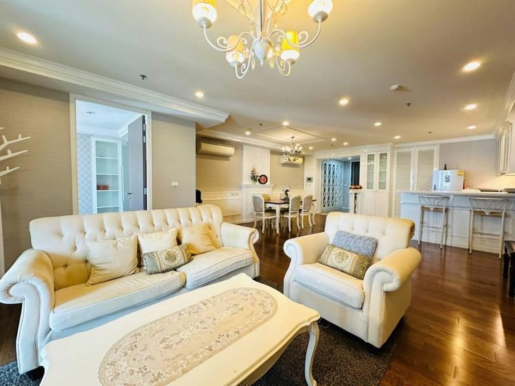 ตกแต่งครบ อื่นๆ 152 ตร.ม. 3 ห้องนอน 2 ห้องน้ำ คอนโดสำหรับ ขายใน คลองเตยเหนือ รูปที่ 2