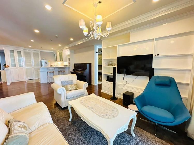 ตกแต่งครบ อื่นๆ 152 ตร.ม. 3 ห้องนอน 2 ห้องน้ำ คอนโดสำหรับ ขายใน คลองเตยเหนือ รูปที่ 3