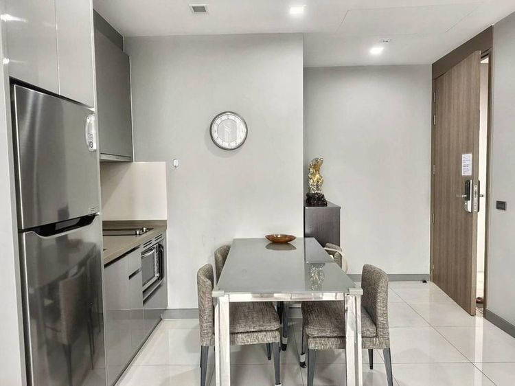 ตกแต่งครบ Major Development 62 ตร.ม. 2 ห้องนอน 2 ห้องน้ำ คอนโดสำหรับ ขายใน สุริยวงศ์ รูปที่ 3