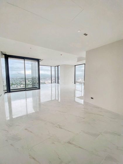 อื่นๆ 170 ตร.ม. 3 ห้องนอน 3 ห้องน้ำ คอนโดสำหรับ ขายใน บางโคล่ รูปที่ 2