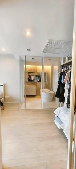 ตกแต่งครบ Land and Houses 103 ตร.ม. 1 ห้องนอน 2 ห้องน้ำ คอนโดสำหรับ ขายใน คลองตันเหนือ รูปที่ 4