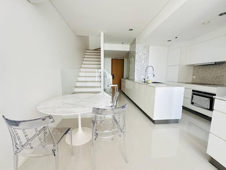 ตกแต่งครบ อื่นๆ 97 ตร.ม. 2 ห้องนอน 2 ห้องน้ำ คอนโดสำหรับ ขายใน มักกะสัน รูปที่ 3