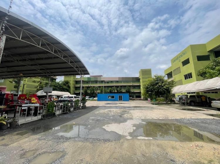 โรงเรียนติดถนนหลักในมีนบุรี กรุงเทพมหานคร ขายราคา 350,910,000 บาท รูปที่ 2