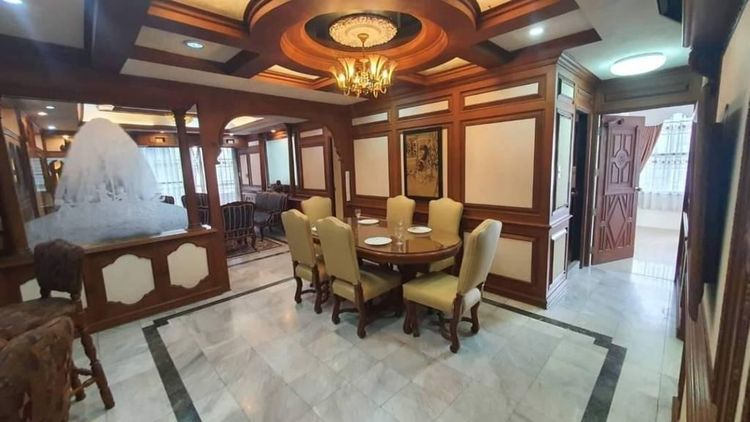 ตกแต่งครบ อื่นๆ 163 ตร.ม. 3 ห้องนอน 2 ห้องน้ำ คอนโดสำหรับ ขายใน คลองเตยเหนือ รูปที่ 4