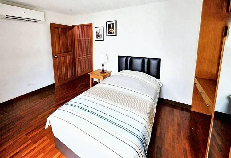 ตกแต่งครบ อื่นๆ 82 ตร.ม. 2 ห้องนอน 2 ห้องน้ำ คอนโดสำหรับ ขายใน คลองเตยเหนือ รูปที่ 4