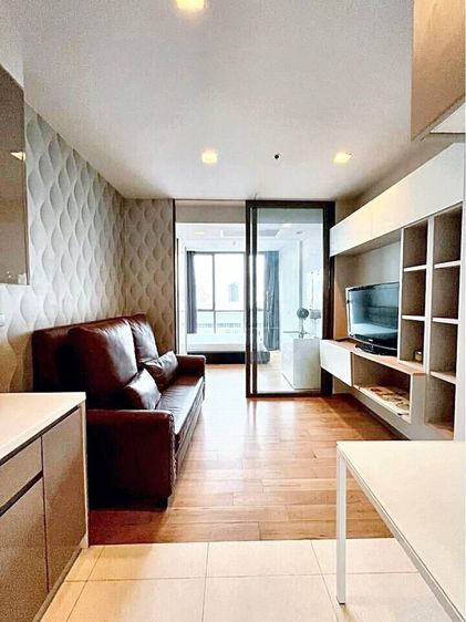 ตกแต่งครบ อื่นๆ 31 ตร.ม. สตูดิโอ 1 ห้องน้ำ คอนโดสำหรับ ขายใน คลองตันเหนือ