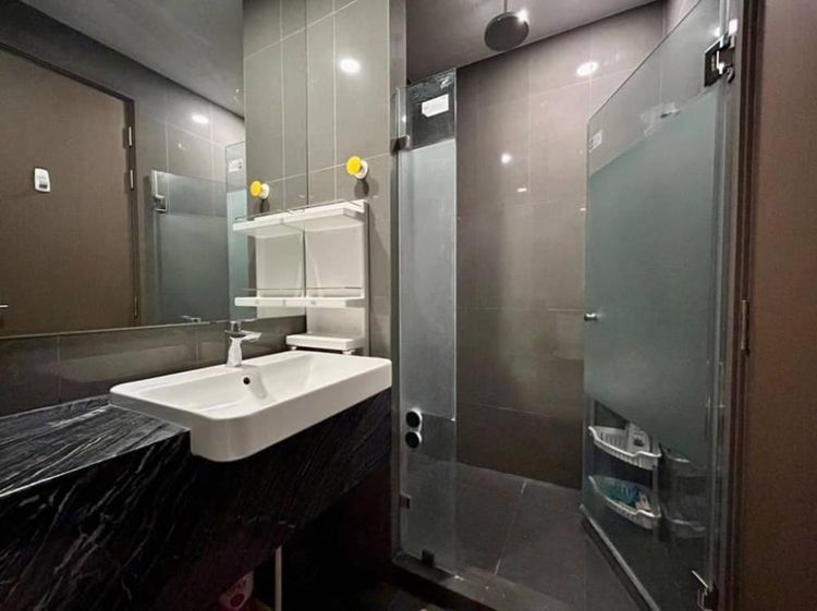 ตกแต่งครบ Ananda Development 32 ตร.ม. 1 ห้องนอน 1 ห้องน้ำ คอนโดสำหรับ ขายใน สี่พระยา รูปที่ 4