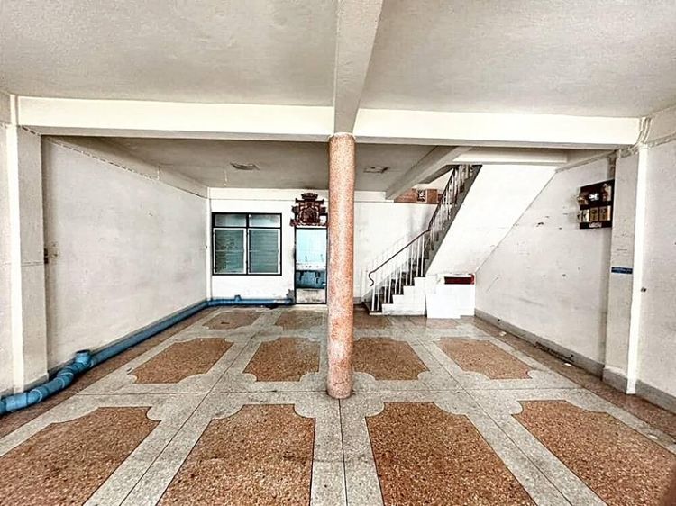 อื่นๆ 180 ตร.ม. 3 ห้องนอน 1 ห้องน้ำ ทาวน์เฮาส์สำหรับ ขายใน ทุ่งวัดดอน รูปที่ 3