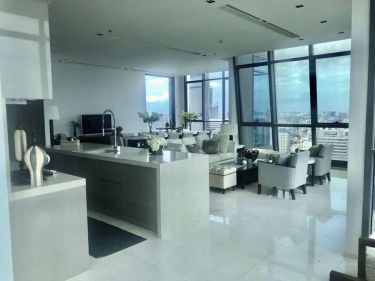 ตกแต่งครบ อื่นๆ 432 ตร.ม. 3 ห้องนอน 4 ห้องน้ำ คอนโดสำหรับ ขายใน คลองตันเหนือ รูปที่ 4