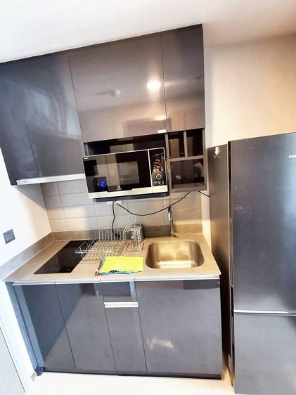 ตกแต่งครบ Ananda Development 35 ตร.ม. 1 ห้องนอน 1 ห้องน้ำ คอนโดสำหรับ ขายใน ถนนพญาไท รูปที่ 4