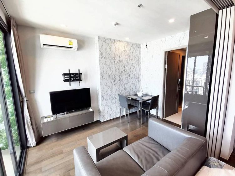 ตกแต่งครบ Ananda Development 35 ตร.ม. 1 ห้องนอน 1 ห้องน้ำ คอนโดสำหรับ ขายใน ถนนพญาไท