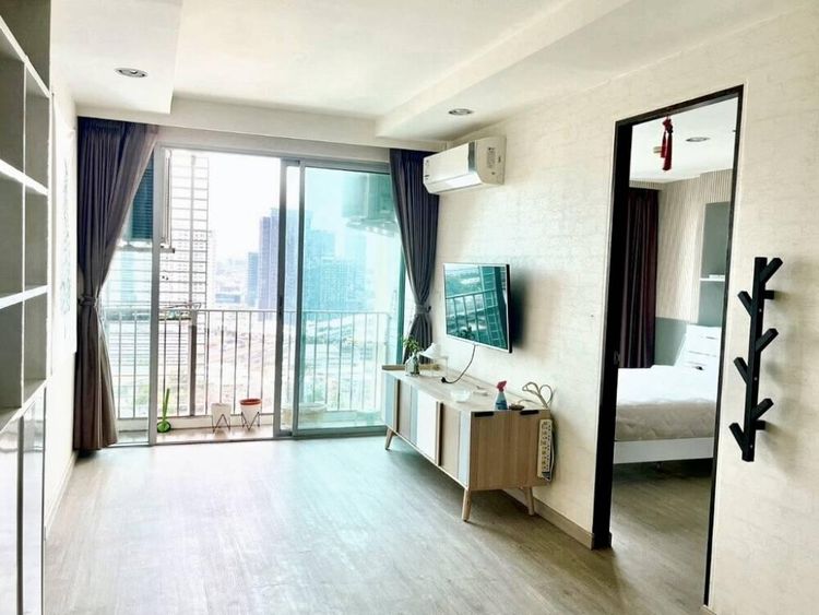 ตกแต่งครบ อื่นๆ 46 ตร.ม. 1 ห้องนอน 1 ห้องน้ำ คอนโดสำหรับ ขายใน จอมพล รูปที่ 2