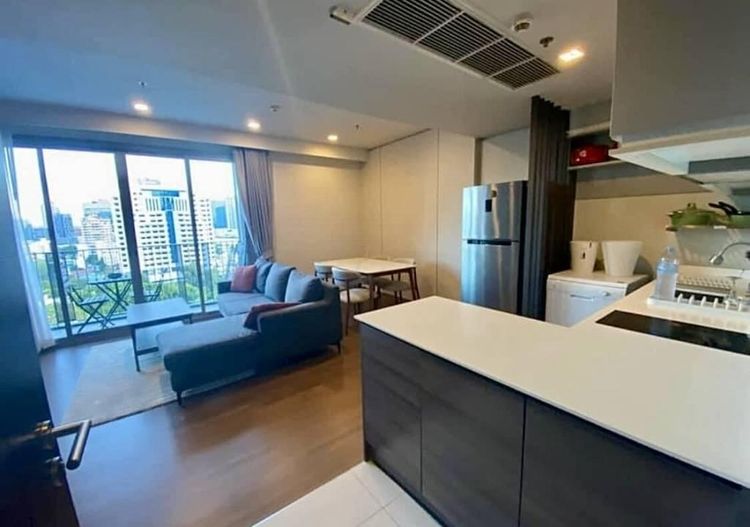 ตกแต่งครบ Sansiri 65 ตร.ม. 2 ห้องนอน 2 ห้องน้ำ คอนโดสำหรับ ขายใน คลองเตยเหนือ