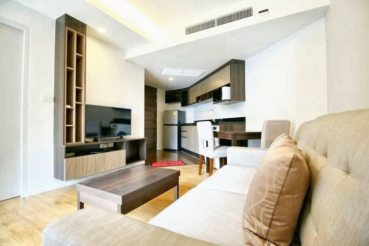 ตกแต่งครบ อื่นๆ 35 ตร.ม. 1 ห้องนอน 1 ห้องน้ำ คอนโดสำหรับ ขายใน คลองเตย