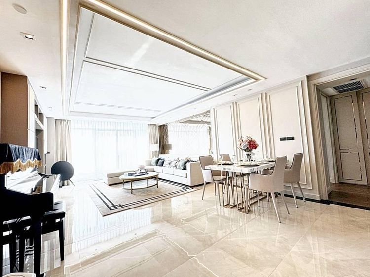 174 ตร.ม. 3 ห้องนอน 2 ห้องน้ำ คอนโดสำหรับ ขายใน สามเสนใน