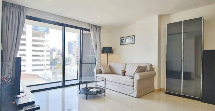 ตกแต่งครบ อื่นๆ 67 ตร.ม. 2 ห้องนอน 2 ห้องน้ำ คอนโดสำหรับ ขายใน คลองตันเหนือ