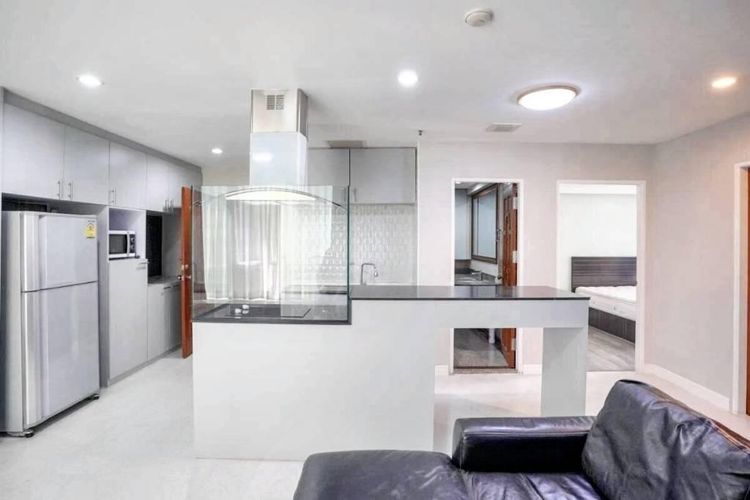 ตกแต่งครบ อื่นๆ 81 ตร.ม. 2 ห้องนอน 1 ห้องน้ำ คอนโดสำหรับ ขายใน คลองเตยเหนือ รูปที่ 3