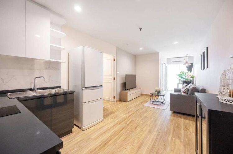 ตกแต่งครบ อื่นๆ 52 ตร.ม. 1 ห้องนอน 1 ห้องน้ำ คอนโดสำหรับ ขาย &amp; เช่าใน คลองตัน