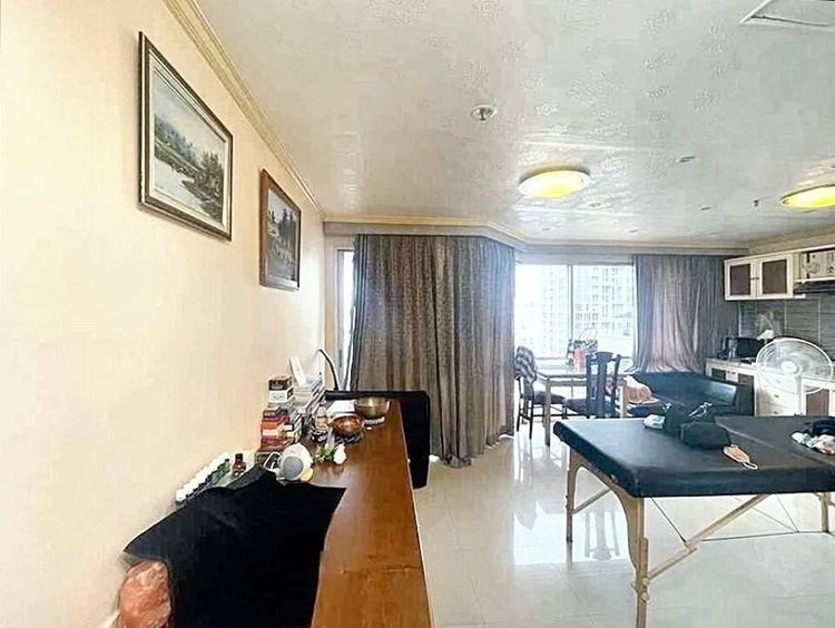 50 ตร.ม. 1 ห้องนอน 1 ห้องน้ำ คอนโดสำหรับ ขายใน คลองเตยเหนือ