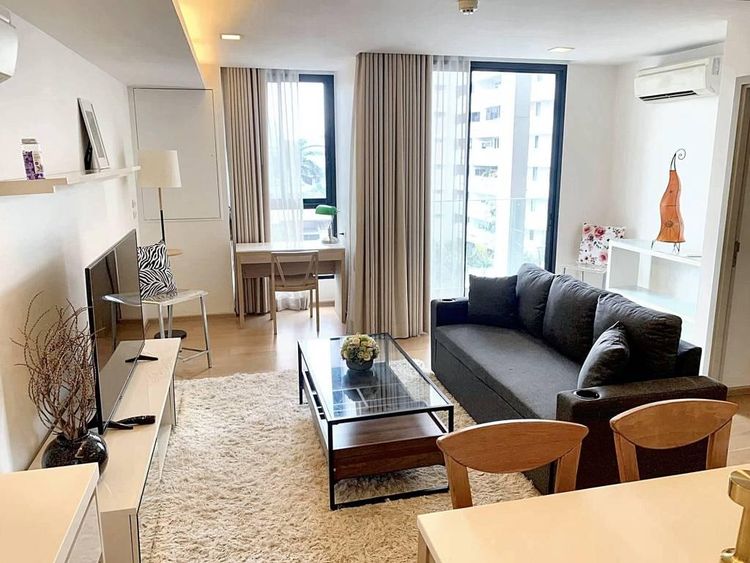 ตกแต่งครบ อื่นๆ 76 ตร.ม. 2 ห้องนอน 2 ห้องน้ำ คอนโดสำหรับ ขายใน คลองตันเหนือ