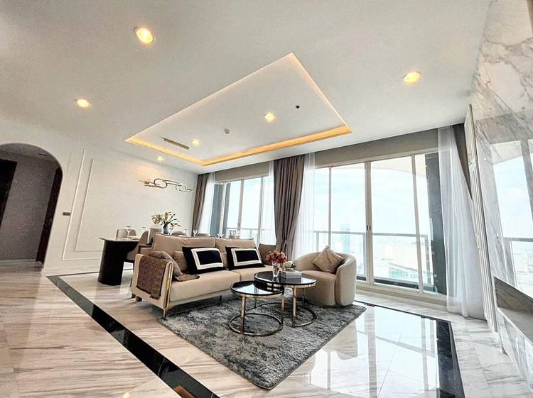 ตกแต่งครบ อื่นๆ 160 ตร.ม. 3 ห้องนอน 3 ห้องน้ำ คอนโดสำหรับ ขายใน บางโคล่