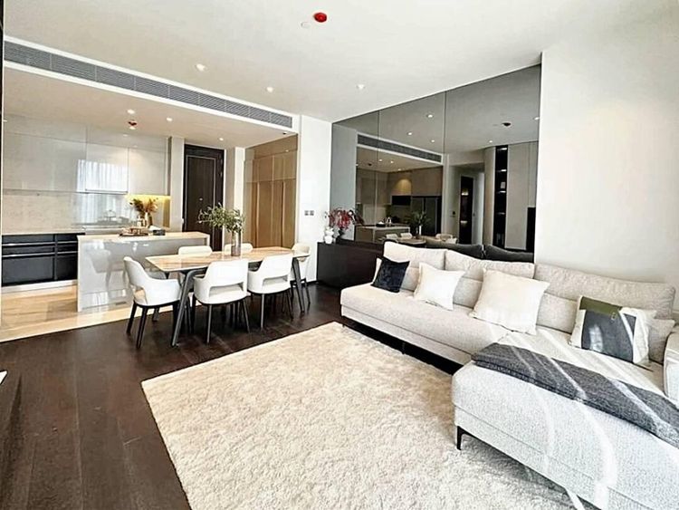 ตกแต่งครบ 2019 อื่นๆ 115 ตร.ม. 3 ห้องนอน 3 ห้องน้ำ คอนโดสำหรับ ขายใน คลองตันเหนือ