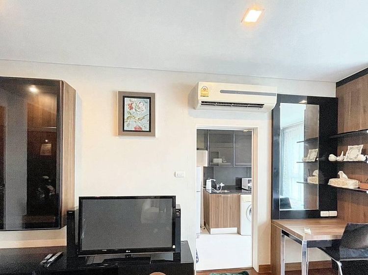 ตกแต่งครบ อื่นๆ 35 ตร.ม. 1 ห้องนอน 1 ห้องน้ำ คอนโดสำหรับ ขายใน คลองตันเหนือ รูปที่ 2