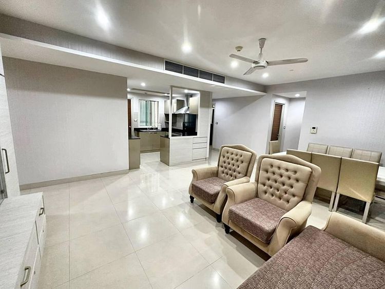 ตกแต่งครบ Major Development 144 ตร.ม. 3 ห้องนอน 3 ห้องน้ำ คอนโดสำหรับ ขาย &amp; เช่าใน คลองต้นไทร รูปที่ 2
