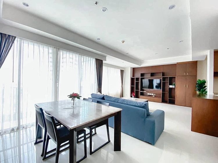 ตกแต่งครบ อื่นๆ 108 ตร.ม. 2 ห้องนอน 3 ห้องน้ำ คอนโดสำหรับ ขายใน คลองตัน รูปที่ 4