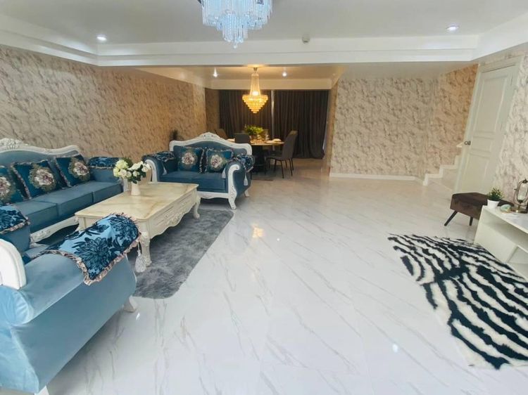 Supalai 219 ตร.ม. 4 ห้องนอน 4 ห้องน้ำ คอนโดสำหรับ ขายใน คลองตันเหนือ รูปที่ 2
